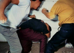 Жестокое избиение скалкой молодого человека в Бендерах совершили двое мужчин