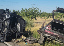 Трагедия в Кагульском районе: в ДТП погибли супруги, трое детей в больнице