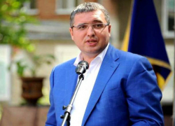 15 тыс. евро – Усатый по-барски отдохнул во время пандемии