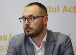 На соратника Санду могут завести уголовное дело за оказываемое давление на КС