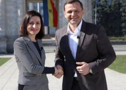 Поражение на местных выборах - Майя Санду свалила всю вину на Нэстасе