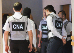 Новая неделя началась с массовых обысков в офисах партии «Шор» по всей стране 