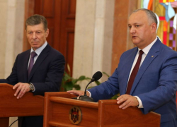 Спецпредставитель президента РФ прибыл в Молдову: первые заявления Козака и Додона 