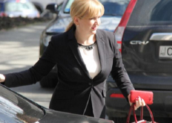 Из грязи в князи - как "нищая" министр стала зажиточной купчихой