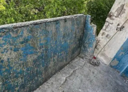 Инцидент на Ботанике: UTM укрепляет балконы после обрушения в общежитии