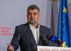 Румынские политики по блату привозят «лекарство от коронавируса» из Молдовы