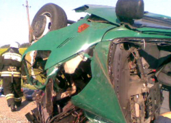 Автокатастрофа с гражданами Молдовы: шесть человек погибли при столкновении микроавтобуса, легковушки и грузовика