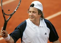 Пьяного Нэстасе в Бухаресте вытащили из автомобиля, повалили и отнеслись к нему "как к террористу"