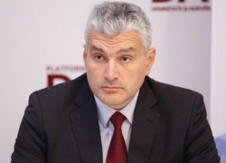 Александр Слусарь требует пересмотреть цены на топливо