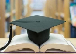 В молдавских вузах могут отказаться от дипломных работ из-за широкого использования ИИ