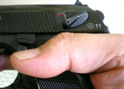 Смертельный выстрел в голову совершил мужчина, похоронивший жену в Бельцах