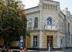 Возного освободили от должности начальника отдела по контролю и защите животных 