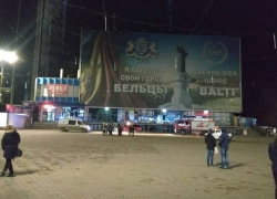 Под новогодней ёлкой на центральной площади Бельц искали бомбу