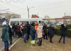 Чрезвычайное происшествие на Чеканах – водитель переполненной маршрутки потерял сознание за рулём и вылетел с трассы 