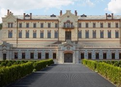 "Бомба в Castel Mimi" привела к срочной эвакуации людей из замка