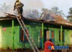 Пожар уничтожил все – многодетная мать-одиночка осталась с детьми на улице