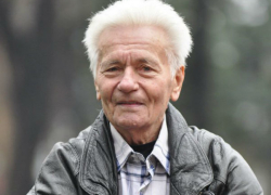 Календарь:  13 января - родился автор «Деревянной пушки» Николай Есиненку