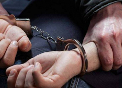 Взятку в 20 тысяч евро получили мошенники, пообещавшие избавить от наказания торговца героином