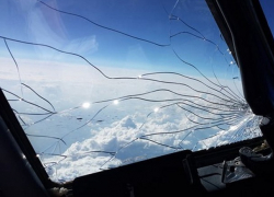 Трещина в лобовом стекле вынудила самолет Air Moldova вернуться в Кишинев