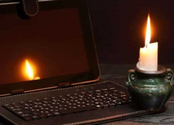 Плановые отключения электроэнергии в среду: узнайте адреса