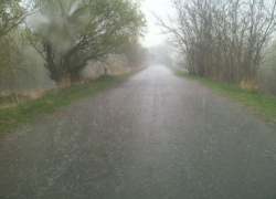 Проливные дожди нанесли большой урон в районе Рышкань