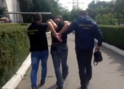 Задержание особо опасного преступника в Кишиневе попало на видео