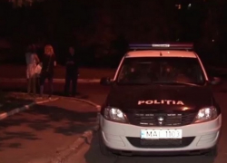 Мужчина набросился на девушку у подъезда в секторе Рышкановка и совершил преступление 