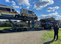 Примэрия Кишинева получила в дар из Италии две машины скорой помощи 