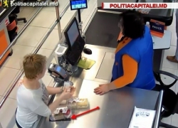 Укравшая планшет из магазина женщина найдена 