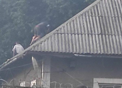 В Липканской тюрьме заключенные устроили пожар и попытались сбежать  