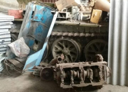 В Новоаненском районе нашли разобранный танк T54