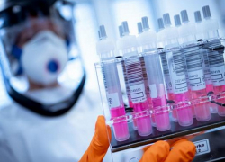 Кишинев в ускоренном порядке будет закупать ковид-тесты для педагогов