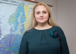 Стало известно имя нового пресс-секретаря Санду - ранее она работала в Timpul