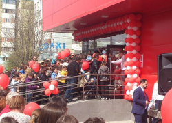 В Бельцах на открытии супермаркета произошла давка и пострадали люди