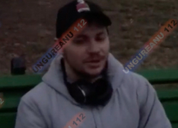 (18+) Молдавский рэпер предложил задержавшим его полицейским "покурить траву"