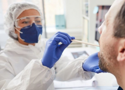 В Молдове выявлено 1302 новых случая COVID-19 