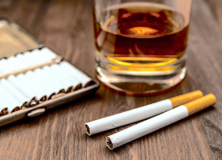 Табак и спирт: рост налогов для торговых точек до 80% с нового года