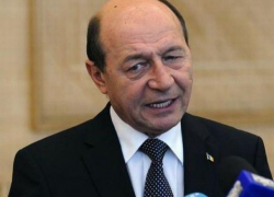 Политолог оценил шансы Бэсеску восстановить молдавское гражданство