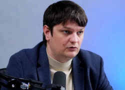 Спыну намекнул на возвращение в политику. “На европейском пути никого нельзя забывать”