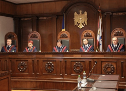 Конституционный суд признал результаты выборов: были утверждены мандаты всех депутатов 