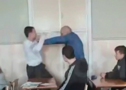 В Бендерах ученик набросился с кулаками на учителя