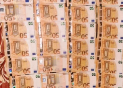 В Теленештах молодой человек ограбил соседа и спрятал более 10 тысяч евро на чердаке