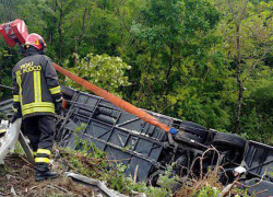 Автобус с туристами перевернулся в Италии: среди пострадавших есть граждане Молдовы
