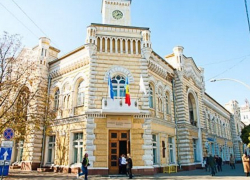 Кишиневская примэрия распродает фирмам недвижимость по копеечным ценам