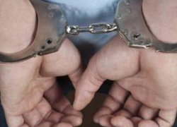 Житель столицы под видом полицейского вовлекал девушек в занятие проституцией