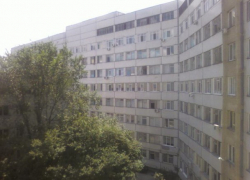 Молдавская трагедия: женщине подтвердили коронавирус, и она бросилась из окна