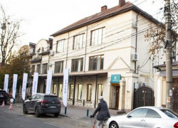 Уродство исторического центра Кишинева: облик старинных зданий с разницей в 10 лет