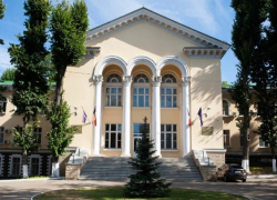 Минздрав новой власти идет в лобовую на Кишинев - приспешники Немеренко ответили Чебану