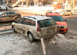 В центре Кишинева в результате ДТП упал указатель улиц