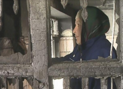 В Пересечино сгорел частный дом, хозяева в бессилии ждали сорок минут пожарную машину из Оргеева 